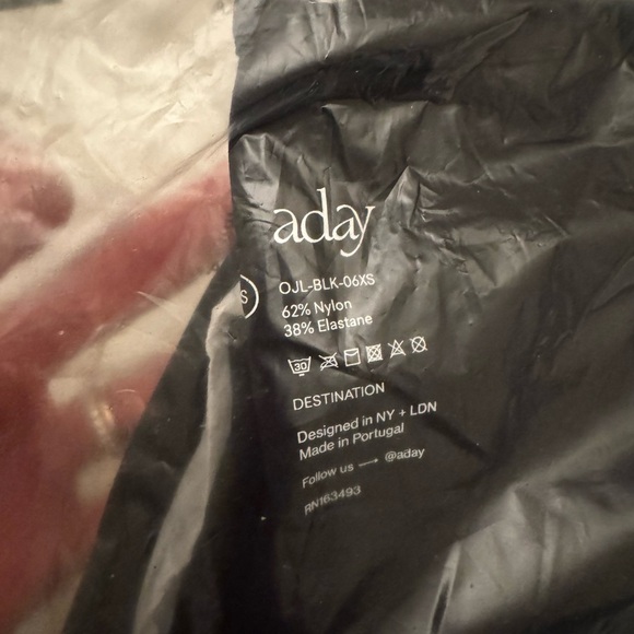 NWT ADAY Destination Jumpsuit Black XS - Stretch Convertible Cropped - Picture 3 of 10